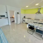 דירה Freta רוזס